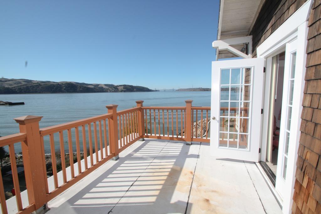 Shorelight Inn Benicia Room photo