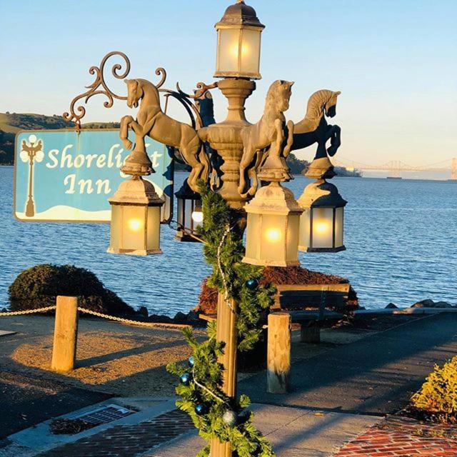 Shorelight Inn Benicia Exterior photo